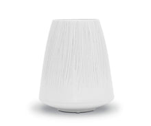 Load image into Gallery viewer, Lilja Ceramic Vase
